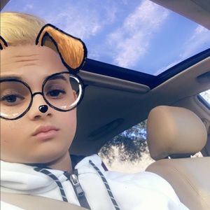 Meet your Posher, Daniel